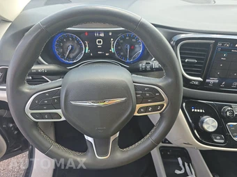 2023 Chrysler Pacifica Touring L 121.6" WB - miniatura 10