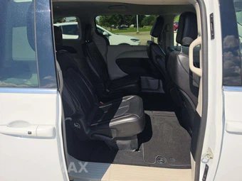 2023 Chrysler Pacifica Touring L 121.6" WB - miniatura 14