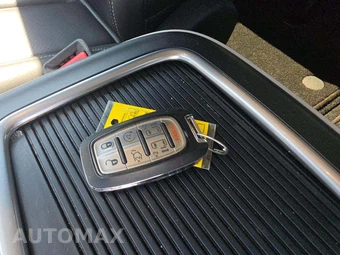 2023 Chrysler Pacifica Touring L 121.6" WB - miniatura 5