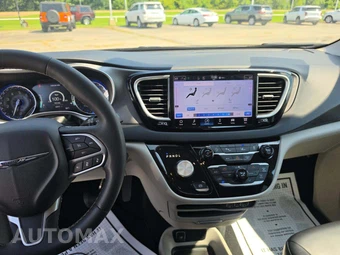2023 Chrysler Pacifica Touring L 121.6" WB - miniatura 7