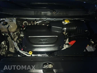 2023 Chrysler Pacifica Touring L 121.6" WB - miniatura 15