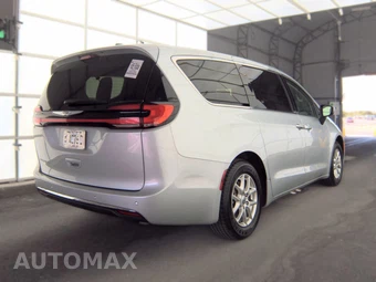 2023 Chrysler Pacifica Touring L 121.6" WB - miniatura 4