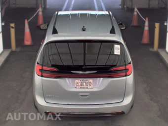 2023 Chrysler Pacifica Touring L 121.6" WB - miniatura 5