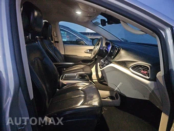 2023 Chrysler Pacifica Touring L 121.6" WB - miniatura 8