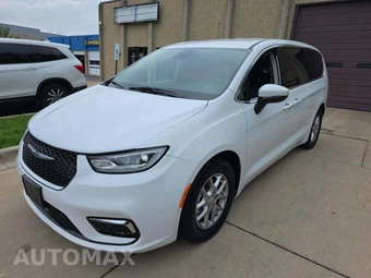 2023 Chrysler Pacifica Touring L 121.6" WB - car from the USA, Manheim Buy-Now listing at AUTOMAX