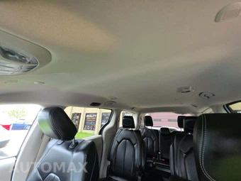 2023 Chrysler Pacifica Touring L 121.6" WB - miniatura 11