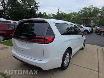 2023 Chrysler Pacifica Touring L 121.6" WB - miniatura 3