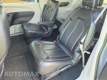 2023 Chrysler Pacifica Touring L 121.6" WB - miniatura 13