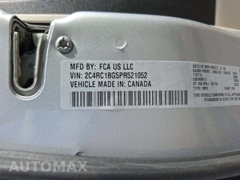 2023 Chrysler Pacifica Touring L 121.6" WB - miniatura 5