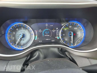 2023 Chrysler Pacifica Touring L 121.6" WB - miniatura 9