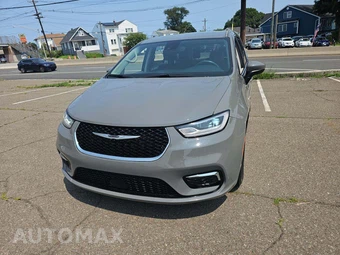 2023 Chrysler Pacifica Touring L 121.6" WB - samochód z USA z aukcji Manheim, oferta Kup Teraz w AUTOMAX