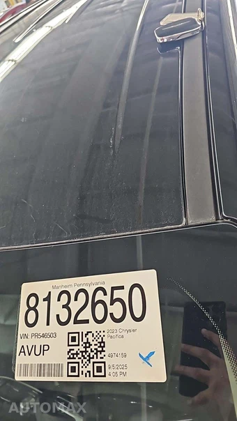 2023 Chrysler Pacifica Touring L 121.6" WB - miniatura 20