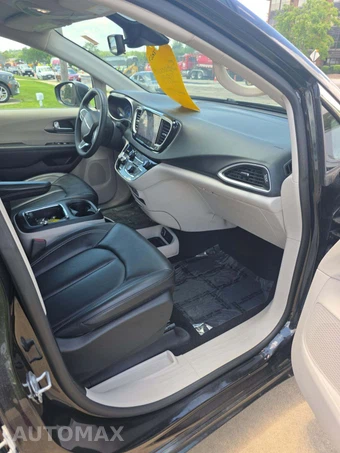 2023 Chrysler Pacifica Touring L 121.6" WB - miniatura 19