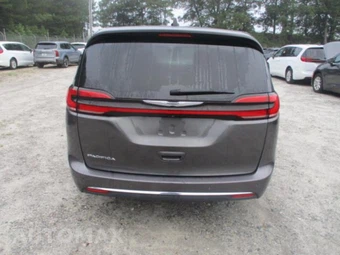 2023 Chrysler Pacifica Touring L 121.6" WB - miniatura 13