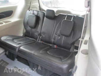 2023 Chrysler Pacifica Touring L 121.6" WB - miniatura 16