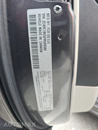 2023 Chrysler Pacifica Touring L 121.6" WB - miniatura 15