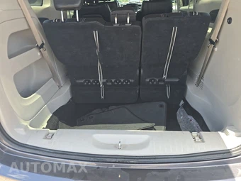 2023 Chrysler Pacifica Touring L 121.6" WB - miniatura 17