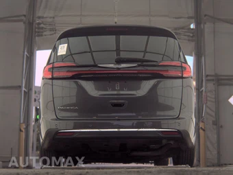 2023 Chrysler Pacifica Touring L 121.6" WB - miniatura 7