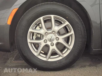 2023 Chrysler Pacifica Touring L 121.6" WB - miniatura 9