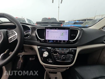 2023 Chrysler Pacifica Touring L 121.6" WB - miniatura 11
