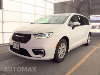 2023 Chrysler Pacifica Touring L 121.6" WB