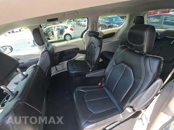 2023 Chrysler Pacifica Touring L 121.6" WB - miniatura 13