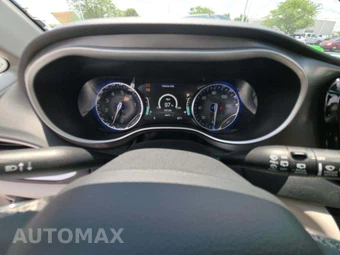 2023 Chrysler Pacifica Touring L 121.6" WB - miniatura 9