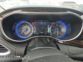 2023 Chrysler Pacifica Touring L 121.6" WB - miniatura 12