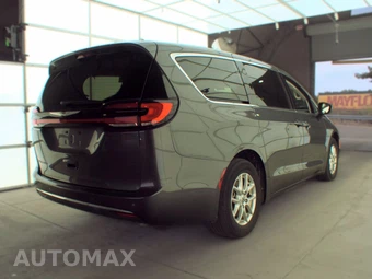 2023 Chrysler Pacifica Touring L 121.6" WB - miniatura 4