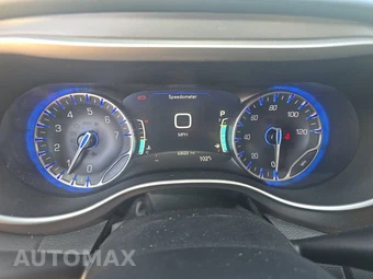 2023 Chrysler Pacifica Touring L 121.6" WB - miniatura 12