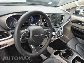 2023 Chrysler Pacifica Touring L 121.6" WB - miniatura 10