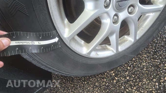2023 Chrysler Pacifica Touring L 121.6" WB - miniatura 28