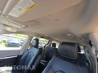 2023 Chrysler Pacifica Touring L 121.6" WB - miniatura 11