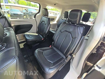 2023 Chrysler Pacifica Touring L 121.6" WB - miniatura 13