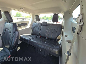 2023 Chrysler Pacifica Touring L 121.6" WB - miniatura 14