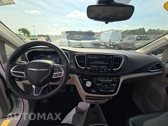 2023 Chrysler Pacifica Touring L 121.6" WB - miniatura 11