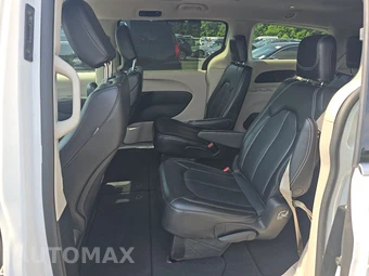 2023 Chrysler Pacifica Touring L 121.6" WB - miniatura 13