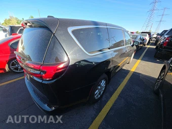 2023 Chrysler Pacifica Touring L 121.6" WB - miniatura 4