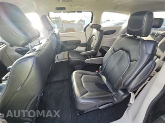 2023 Chrysler Pacifica Touring L 121.6" WB - miniatura 13
