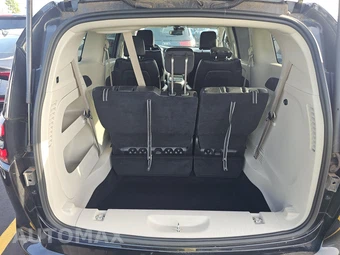 2023 Chrysler Pacifica Touring L 121.6" WB - miniatura 17