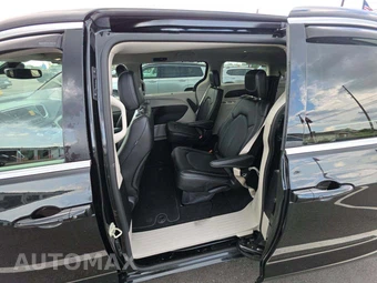 2023 Chrysler Pacifica Touring L 121.6" WB - miniatura 13