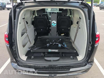 2023 Chrysler Pacifica Touring L 121.6" WB - miniatura 15