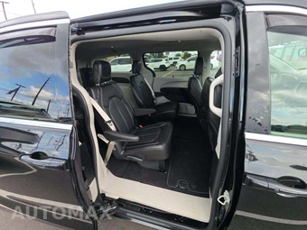 2023 Chrysler Pacifica Touring L 121.6" WB - miniatura 17