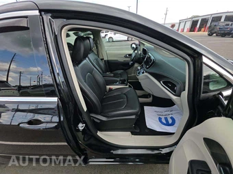 2023 Chrysler Pacifica Touring L 121.6" WB - miniatura 19