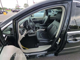 2023 Chrysler Pacifica Touring L 121.6" WB - miniatura 6
