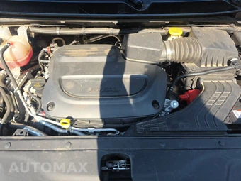 2023 Chrysler Pacifica Touring L 121.6" WB - miniatura 16