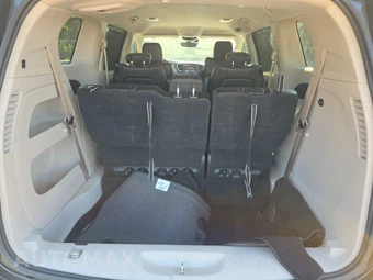 2023 Chrysler Pacifica Touring L 121.6" WB - miniatura 17