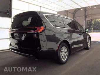 2023 Chrysler Pacifica Touring L 121.6" WB - miniatura 4