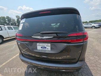2023 Chrysler Pacifica Touring L 121.6" WB - miniatura 5