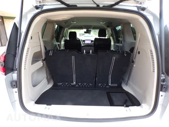2023 Chrysler Pacifica Touring L 121.6" WB - miniatura 21